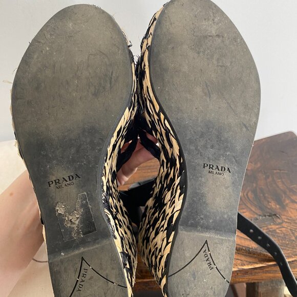 Prada Black and Tan Raffia Wedge Sandals Sz 36.5 - Picture 3 of 4